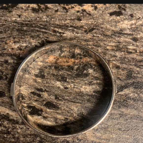 Coach bangle bracelet - Picture 3 of 4